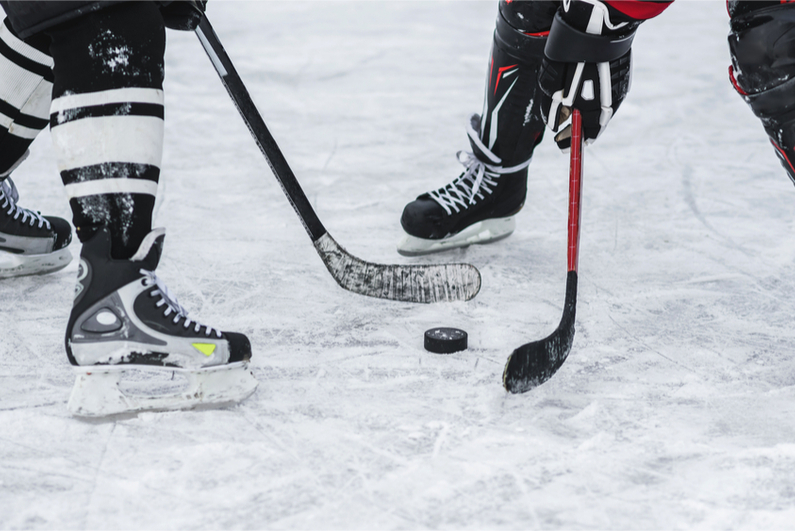 Hockey faceoff